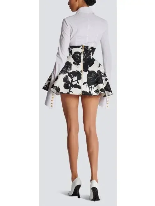 Black and White Roses Short Tulip Skirt