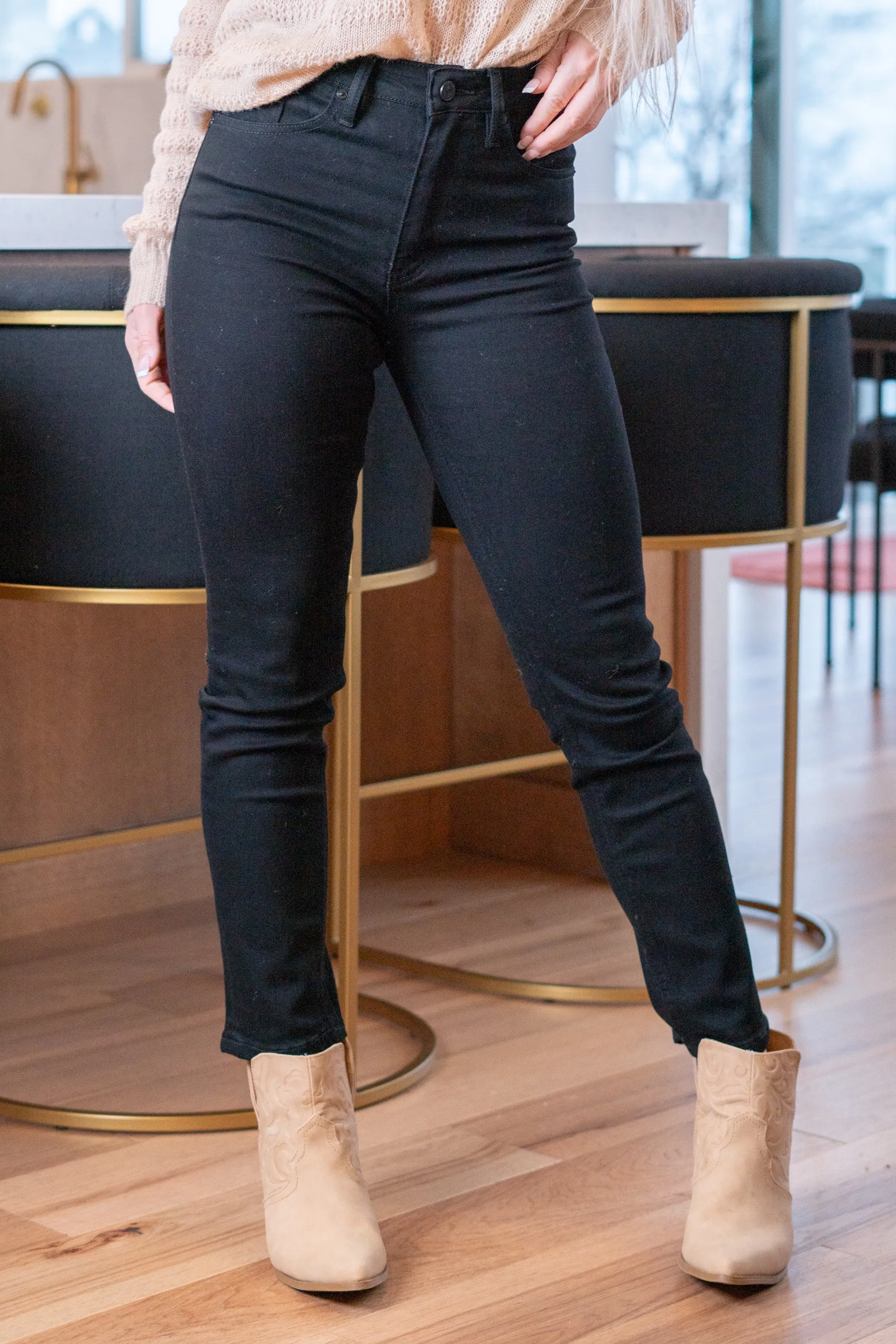 Estelle High Rise Slim Straight