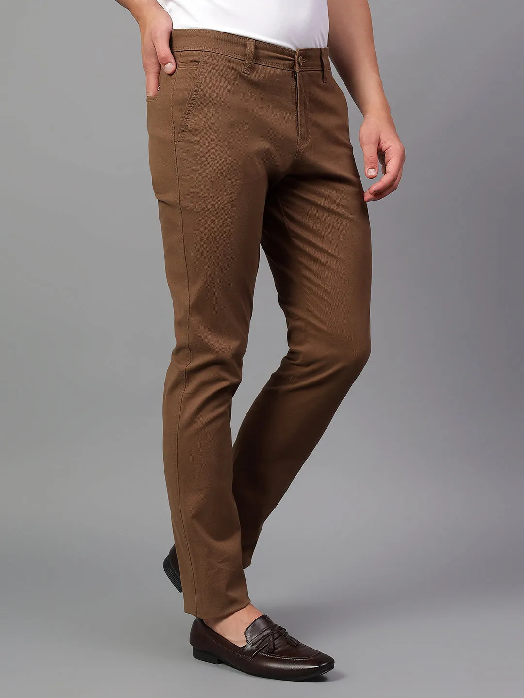 Men's Brown Self Design Non-Pleated Casual Trouser