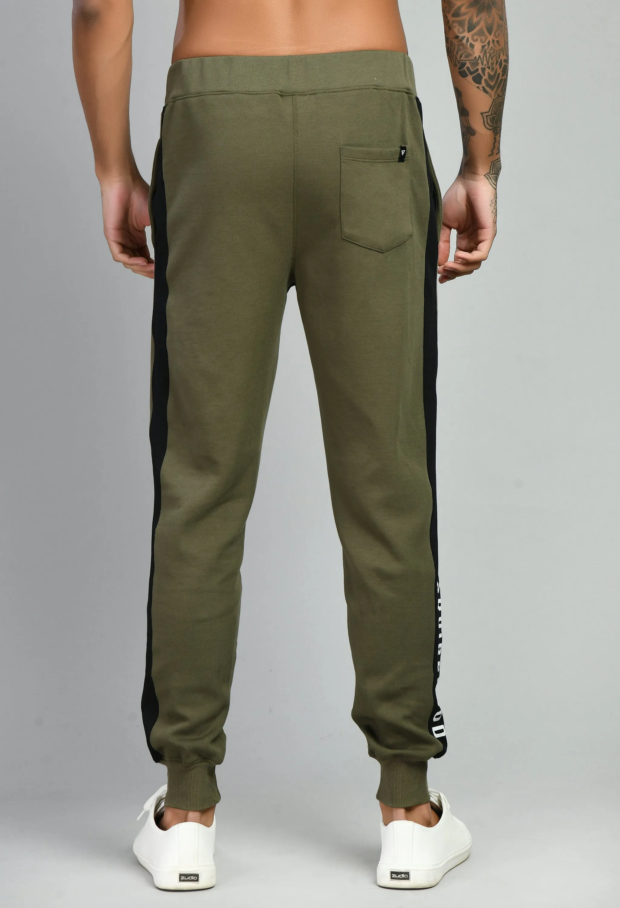 Men's Olive Plain Casual Trouser by Squirehood