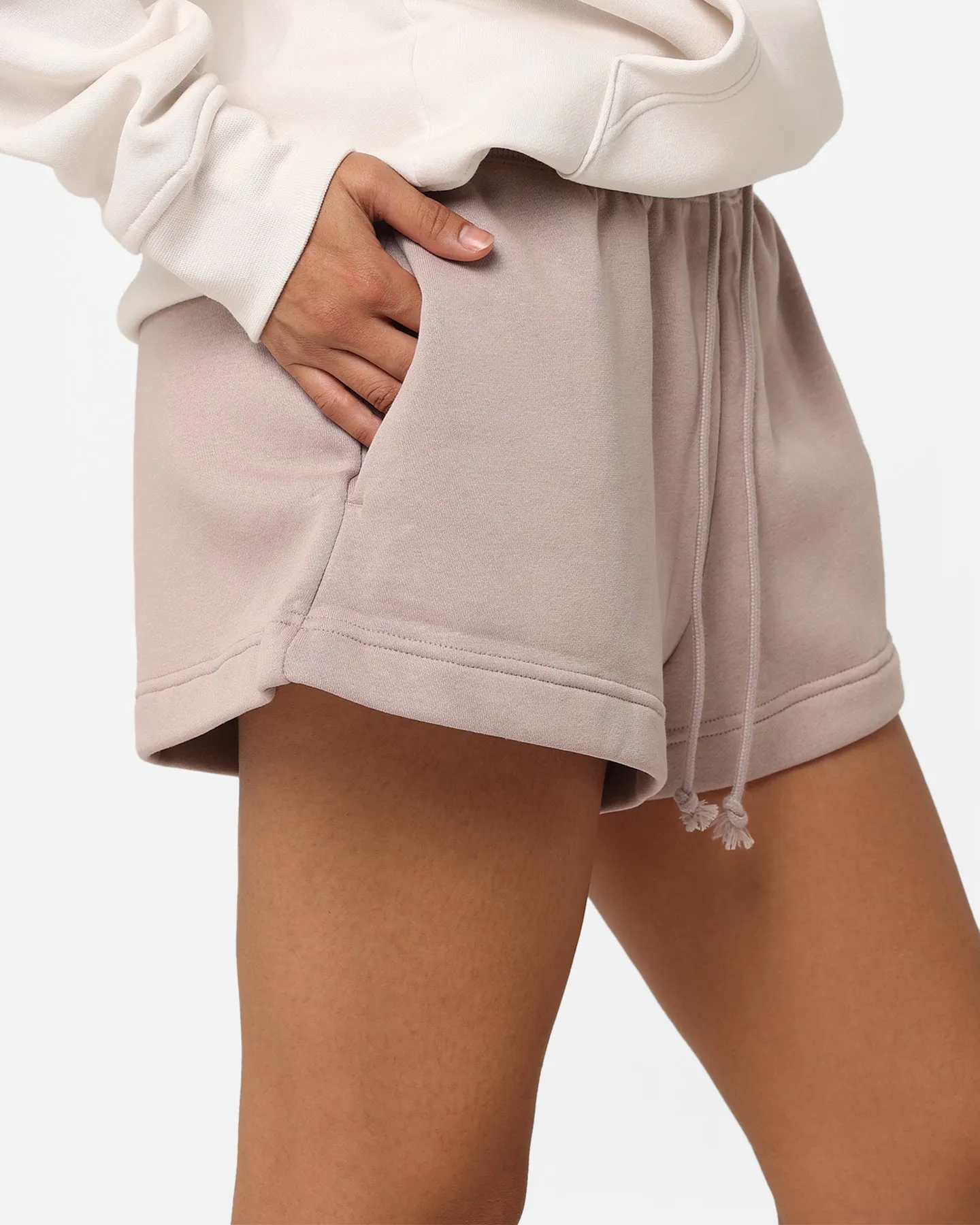 Nike Women's Nike Sportswear Phoenix Fleece High-Waisted Shorts Diffused Taupe