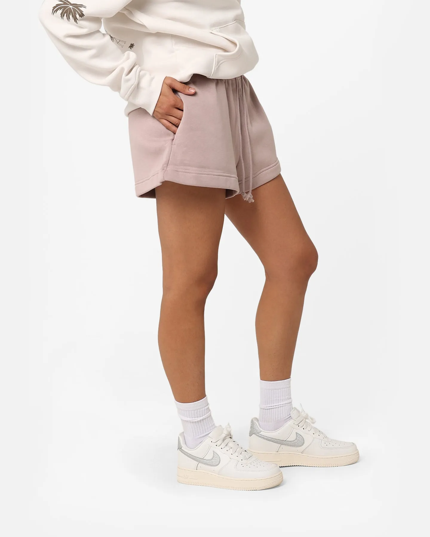 Nike Women's Nike Sportswear Phoenix Fleece High-Waisted Shorts Diffused Taupe