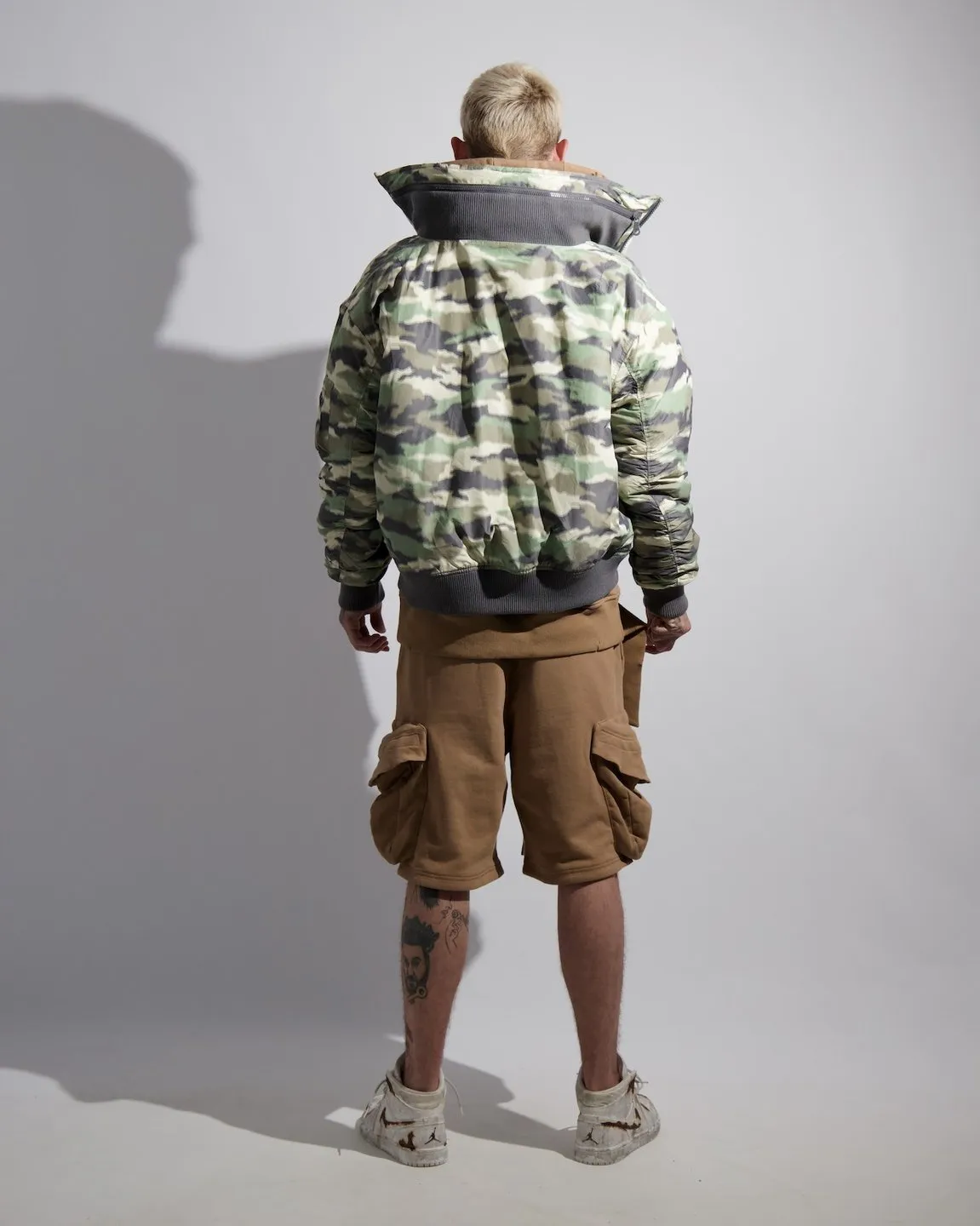 "COMBAT CARGO" KNIT SHORTS